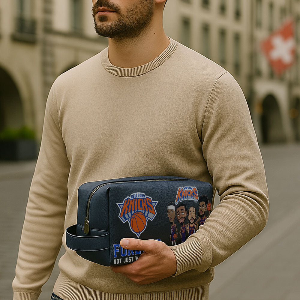 New York Knicks Leather Toiletry Bag